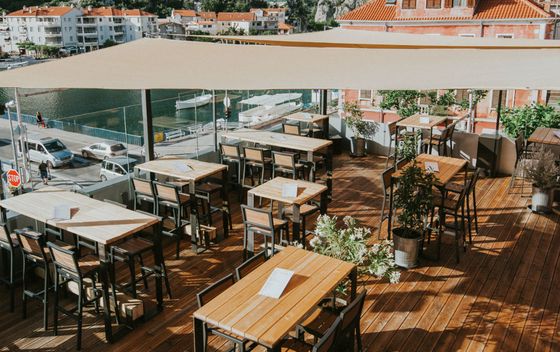 Eol rooftop bar - 21