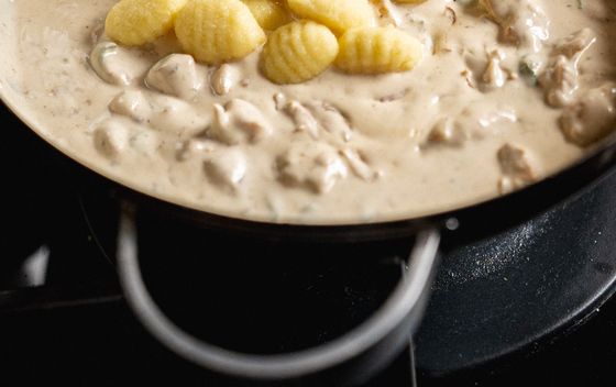 Kremozni njoki s piletinom i plavim sirom - 32