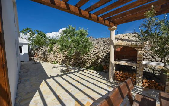 Vila Ivanovi dvori na otoku Pagu - 3