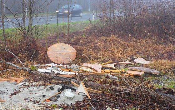 Gospon Dragec, samoborski eko-policajac, na smeće i otpad upozorava - pismima - 13
