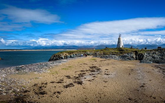 Llanddwyn - 1