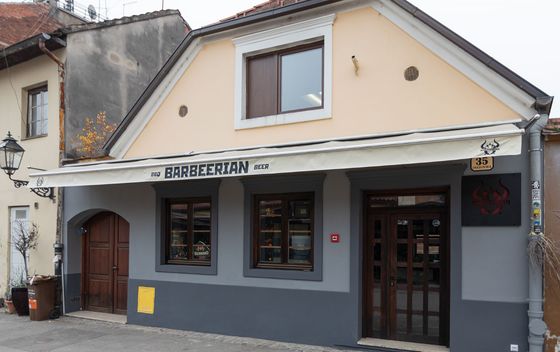 Barbeerian BBQ& Pub - 5