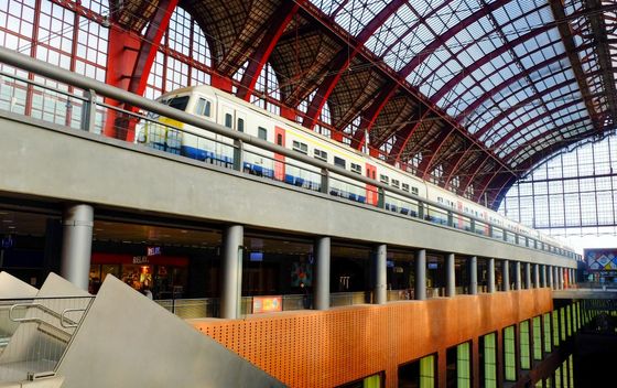 Željeznički kolodvor u Antwerpenu - 8