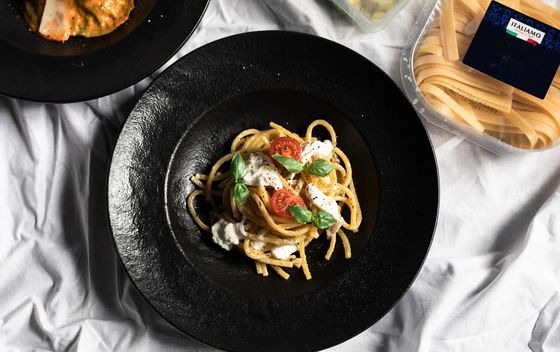 Pesto s kremastom burratom na bigolima