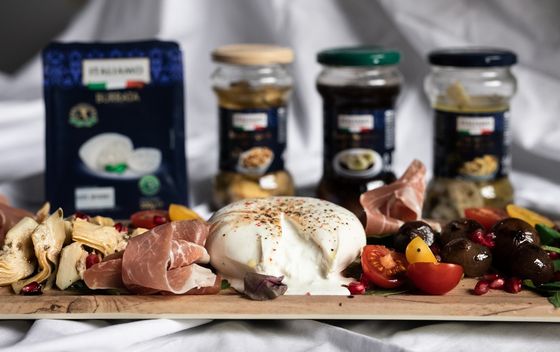 Burrata kao zvijezda bogate talijanske plate