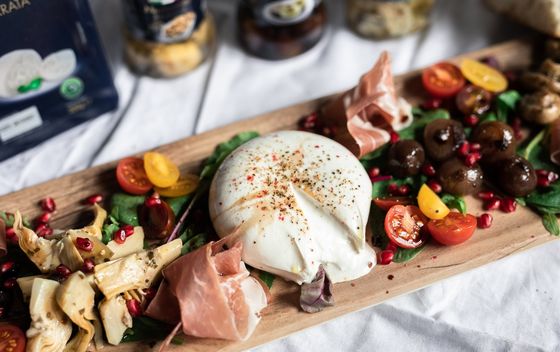 Burrata kao zvijezda bogate talijanske plate