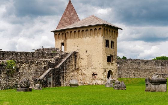 Stari grad Ostrožac - 12