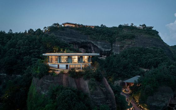 Eagel Rock Cliff hotel u Kini - 5