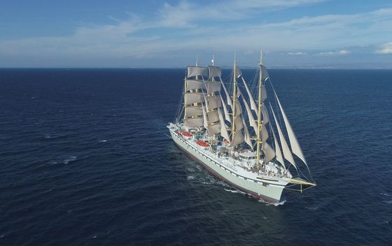 Flying Clipper - 7