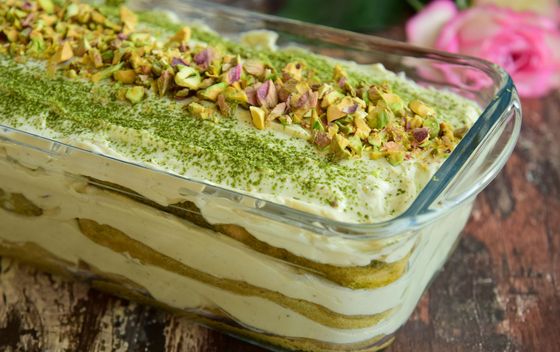 Tiramisu s pistacijom