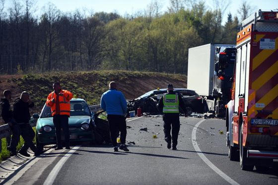 Prometna nesreća kod Karlovca - 11
