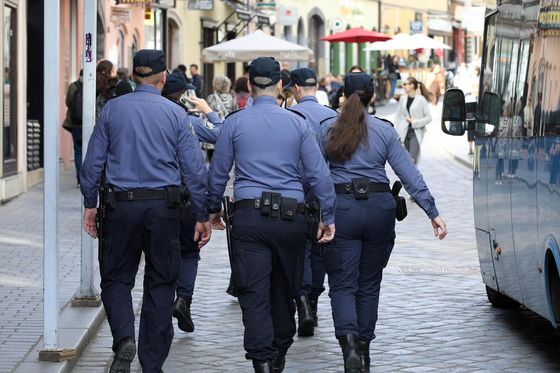 Policija u centru Zagreba, ilustracija