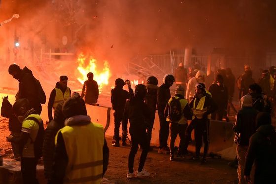 Prosvjed žutih prsluka u Parizu (Foto: AFP) - 10