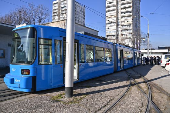 Novi stari tramvaj na zagrebačkim ulicama