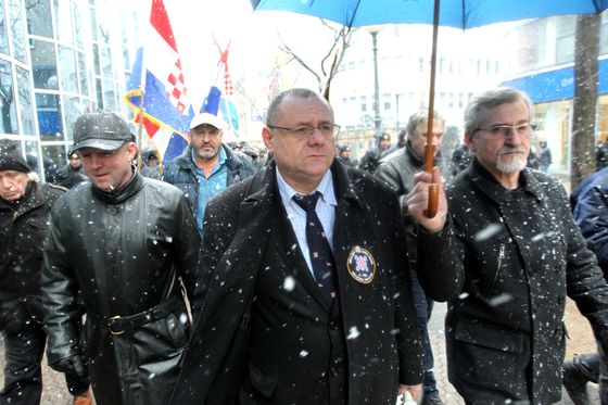 Dražen Keleminec na prosvjedu protiv Vučića (Foto: Pixell)