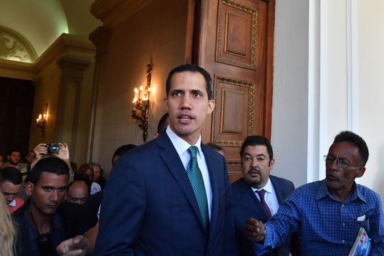 Samoproglašeni venezuelski predsjednik Juan Guaido (Foto: AFP)