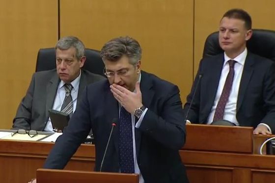 Premijer danima muku muči s kašljem (Foto: Dnevnik.hr)