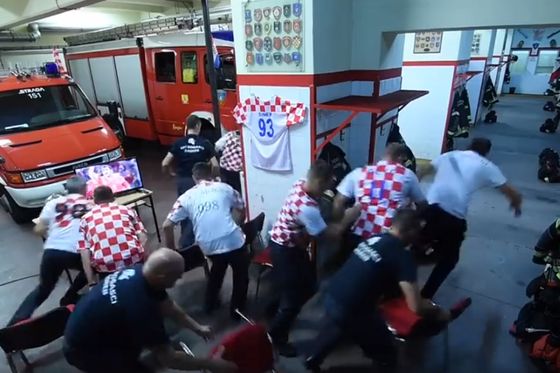 Zagrebački vatrogasci poslali snažnu poruku uoči utakmice (Foto: screenshot)