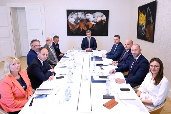 Sastanak u Vladi