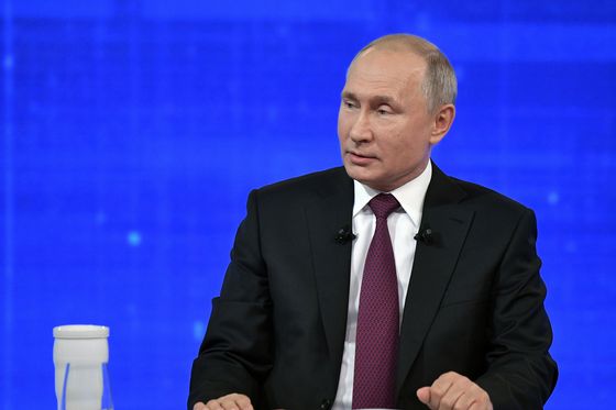 Putinova 'Direktna linija' (Foto: AFP) - 1