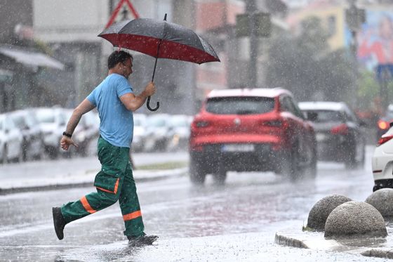 Kiša na gradskim ulicama - 6