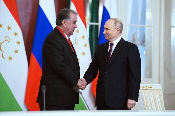 Vladimir Putin i Emomali Rahmon