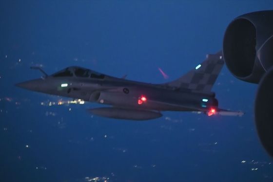 Hrvatski Rafalei prate američki bombarder B-52 - 2