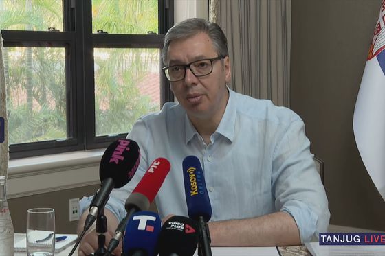 Aleksandar Vučić - 3