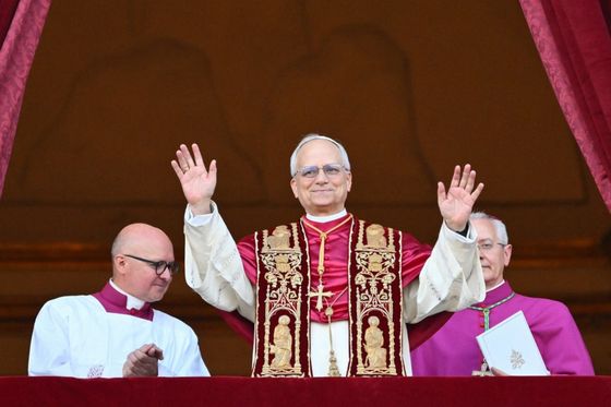 Papa Lav XIV.