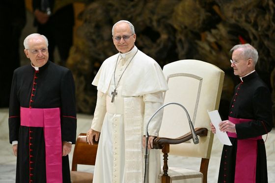 Papa Lav XIV.