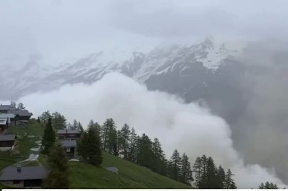 Selo Blatten, Švicarska, urušavanje ledenjaka