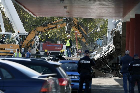 Srušila se nadstrešnica na željezničkom kolodvoru u Novom Sadu
