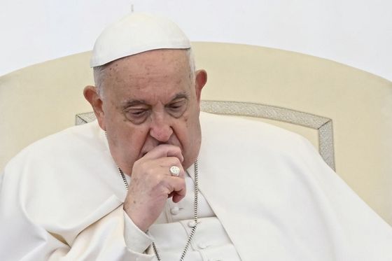 Papa Franjo zabrinut je zbog mirovinskog proračuna