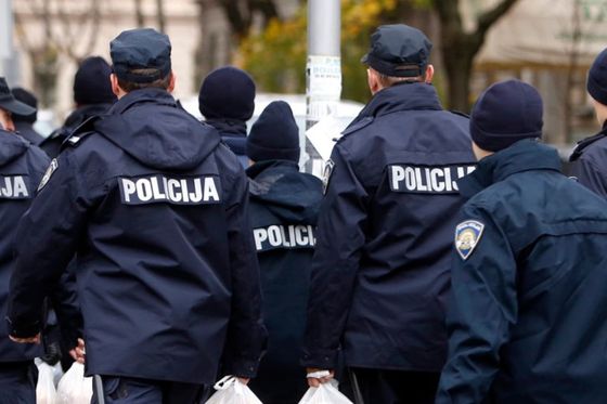 Policajci, ilustracija