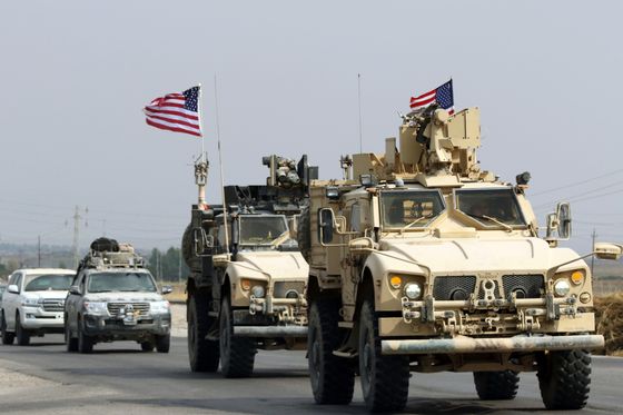 Kurdi američku vojsku gađali krumpirima (Foto: AFP) - 2