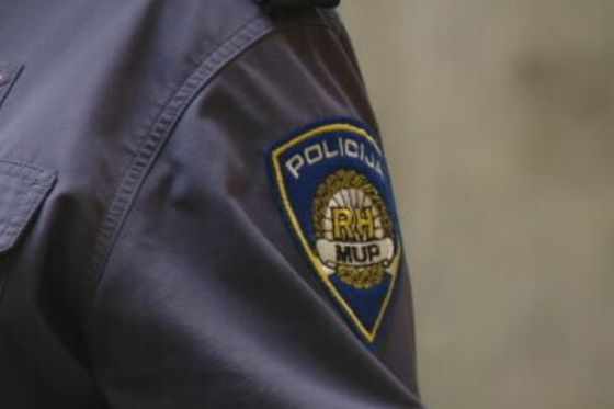 Policija