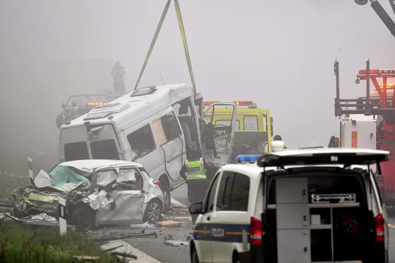 Teška prometna nesreća na A6 - 12