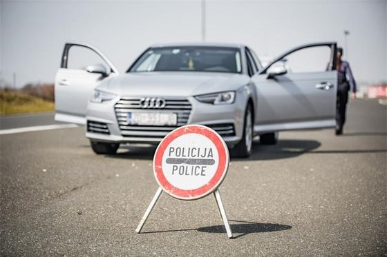 Policija