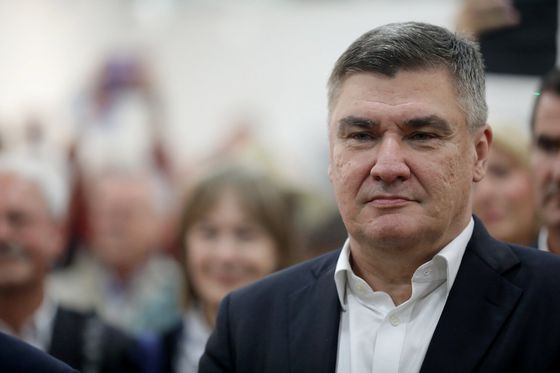 Zoran Milanović na izložbi