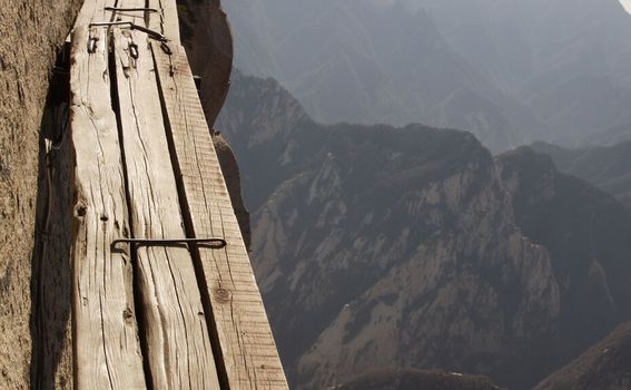 Plank Walk in the Clouds, Huashan, Kina - 3