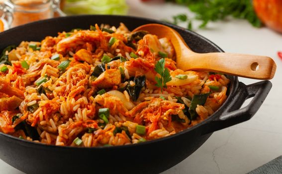 Riža i piletina sjajna su kombinacija