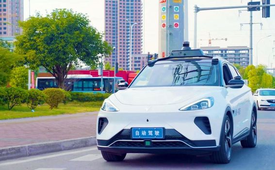 Robotaksi tvrkte Baidu u Kini - 1