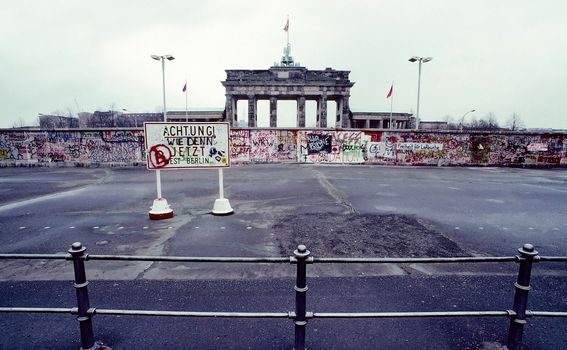 Berlinski zid 1989. godine