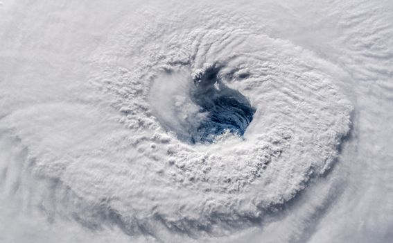 Uragan - 4