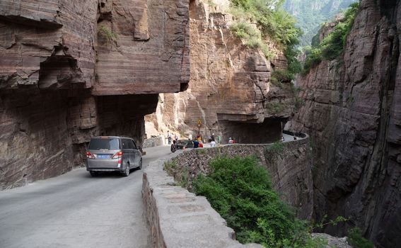 Tunel Guoliang u Kini - 4