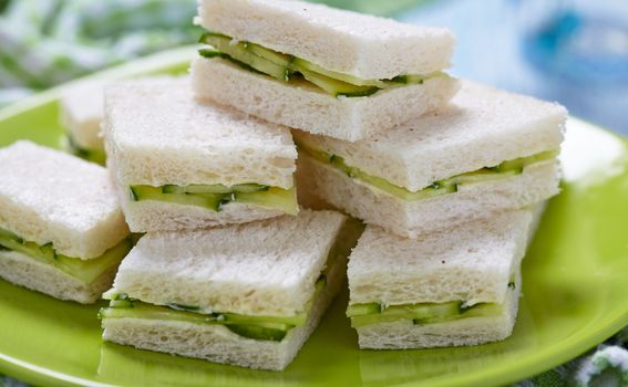 Sendviči od krastavaca