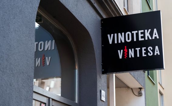 Vinoteka Vintesa - 4