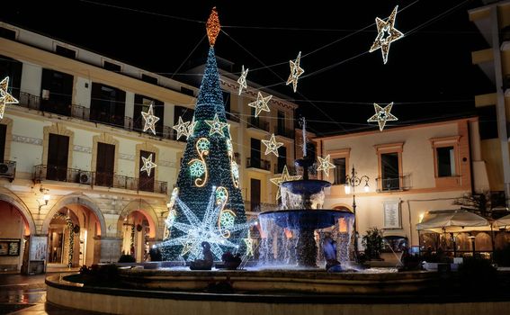 Salerno u Italiji izgleda magično u vrijeme božićnih blagdana