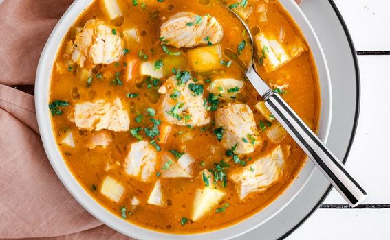 Varivo s oslićem i krumpirom