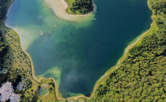 Trnovačko jezero ima oblik srca